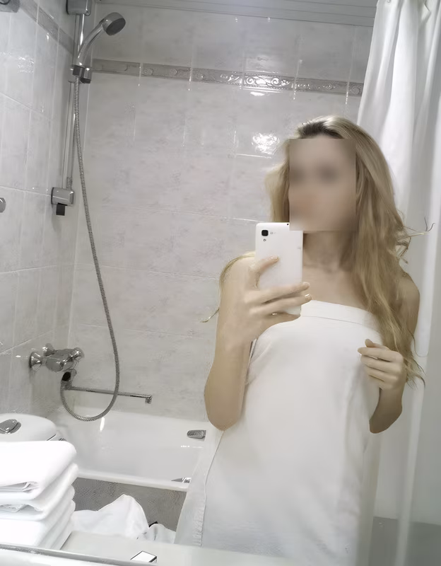HotBlondi